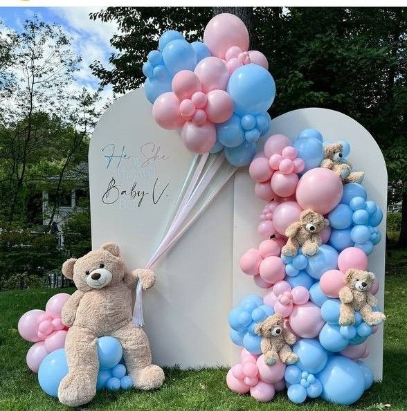 Baby shower dessert table